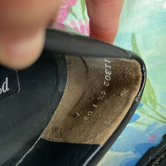 Paul Green Dara Pointed Toe Loafer - Picture 7 of 12